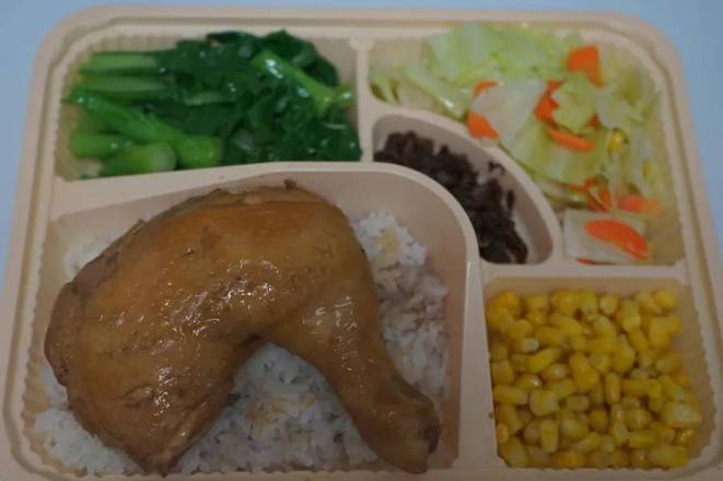 Braised Chicken Leg Bento 卤鸡腿
